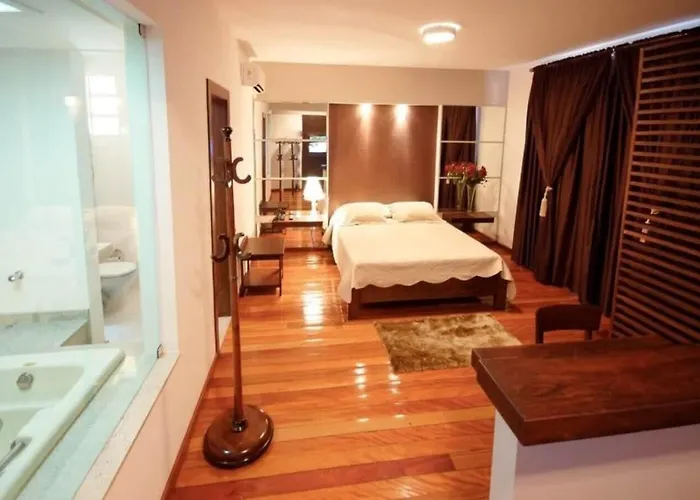 Ubaense PlazaHotel Em